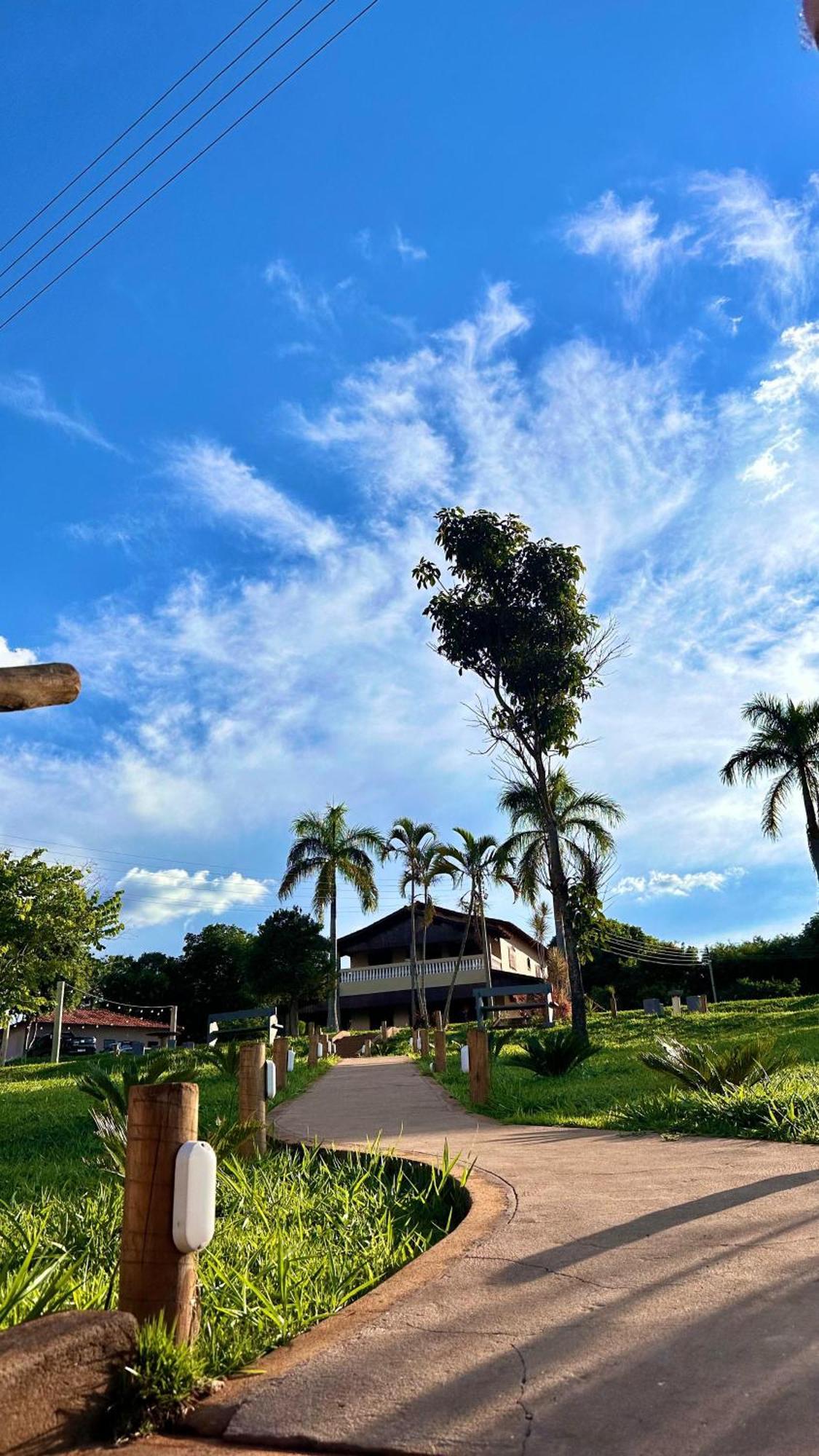 Hotel Fazenda Morro De Pedra Nova Ponte Exterior foto
